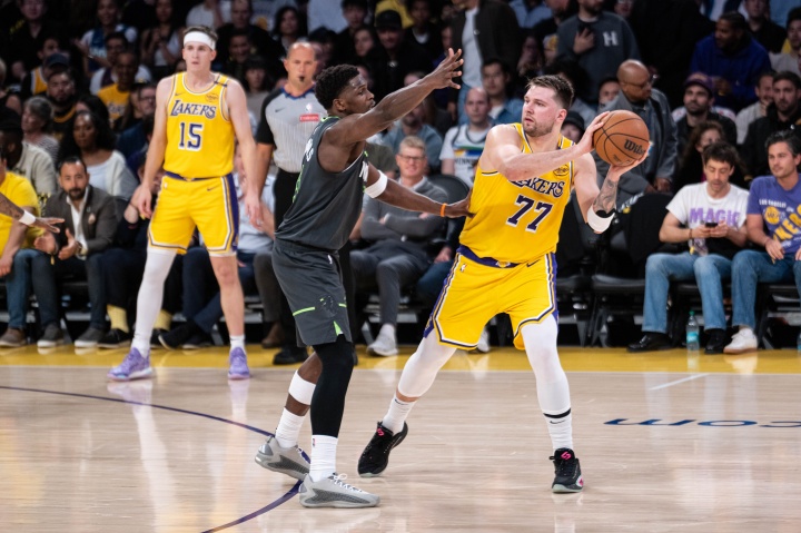 东部变强了才转去东部?扩军后森林狼更换赛区将得到&失去什么? 东部变强了才转去东部?扩军后森林狼更换赛区将得到&失去什么?